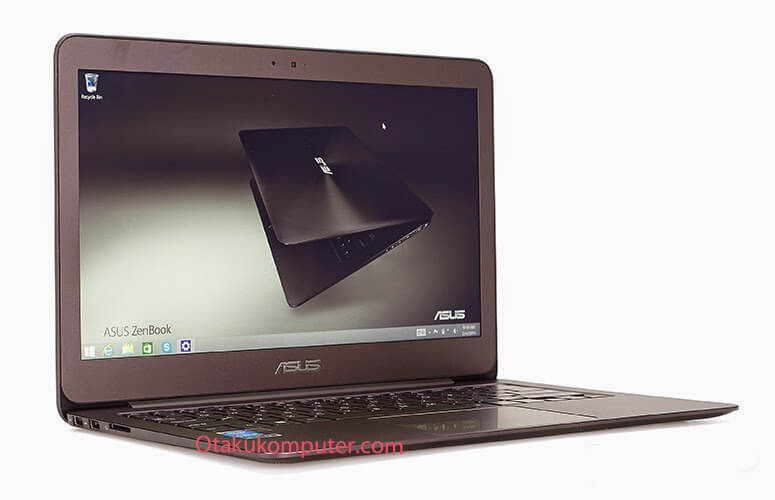 Review Asus ZenBook UX305 - Display Asus Zenbook UX305