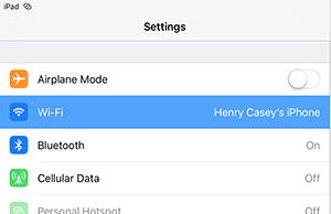 Cara mudah mengaktifkan iPhone iPad Pro sebagai WiFi Hotspot. Ini adalah cara bagaimana iPhone iPad Pro Anda bisa memancarkan koneksi internetnya agar supaya perangkat lain dapat menerima paket data. Berikut adalah cara mudah mengaktifkan WiFi Hotspot pada iPhone iPad Pro
