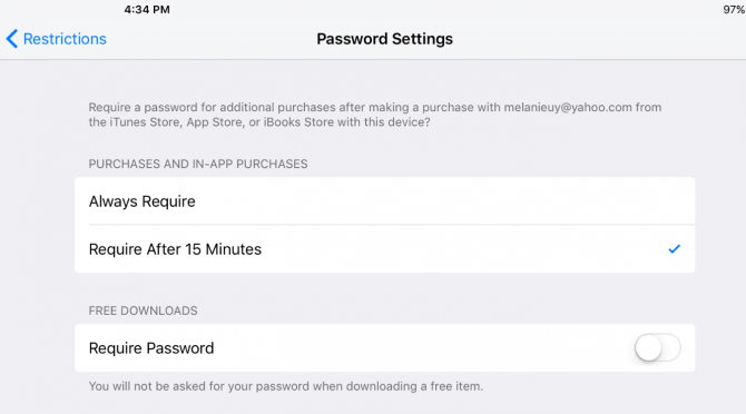 Wajibkan memasukkan password tiap kali  akan melakukan pembelian di App Store atau iTunes Store.