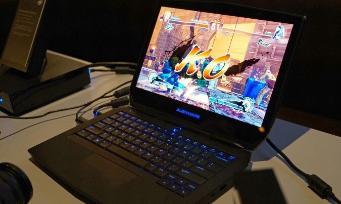 Produk terbaru Laptop kelas Gaming Alienware 13 kini dibekali dengan Layar OLED, Baca selengkapnya tentang OLED dan spesifikasi bawahan Alienware 13, yang telah dipesan banyak gemers sebelum produk diluncurkan.